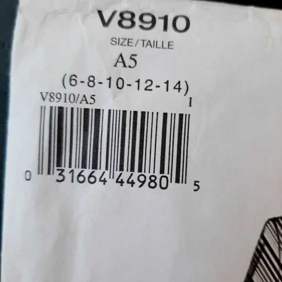 VOGUE PATTERN V8910 JACKET PATTERN - Picture 4 of 8